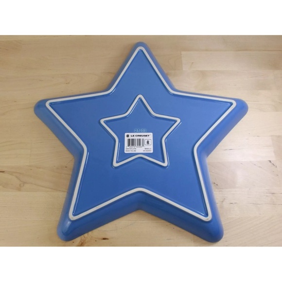 NEW IN BOX Le Creuset Star Platter Blue Marseille - Picture 3 of 6